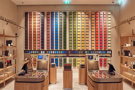 https://www.nespresso.com/ecom/medias/sys_master/public/14700058411038/Coffee.jpg?impolicy=product&imwidth=1000