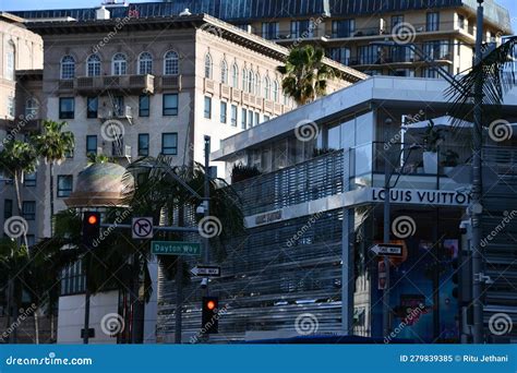 The Rodeo Collection Luxury Shopping Plaza at Beverly Hills in Los ...