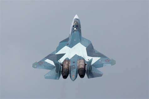 Sukhoi T-50 PAK FA - A Copy of the US F-22? | MiGFlug.com Blog