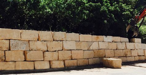 Things to remember when building a sandstone retaining wall | Brisbane ...