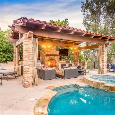 Swimming Pool Design Ideas, Inspiration & Images - February 2025 | Houzz IN