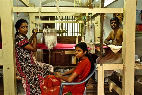 D'source Introduction | Silk Weaving - Karaikudi | D'Source Digital ...