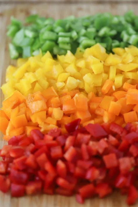 How to Freeze Bell Peppers - The Carefree Kitchen