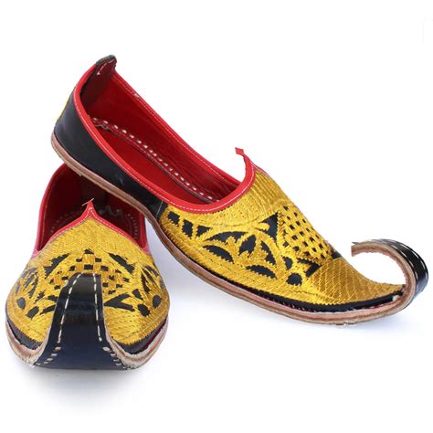 Punjabi Juttis | Buy Online – Krafto Jodhpur