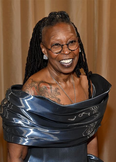 'Very Poised!': Fans React as Whoopi Goldberg, 69, Flaunts Her 'Weight Loss' in Metallic Dress ...