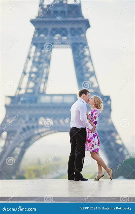 Whats French Kissing