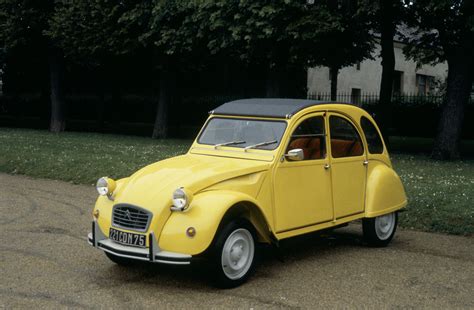 Citroën 2CV, voiture de collection la plus vendue en France