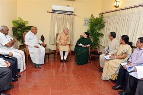 Prime Minister undertakes aerial survey of flood-hit areas in Tamil Nadu