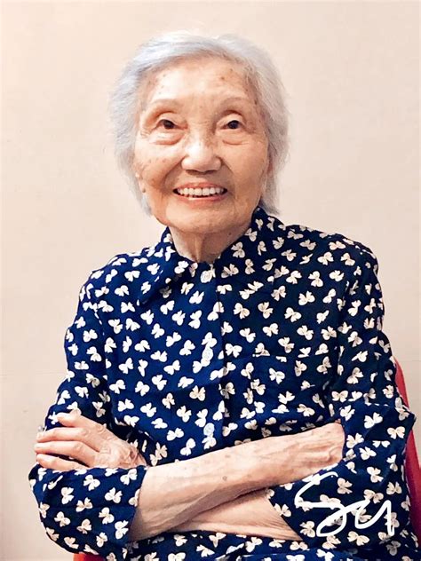 《呼啸山庄》译者杨苡102岁了：长寿家族的文化基因_凤凰网