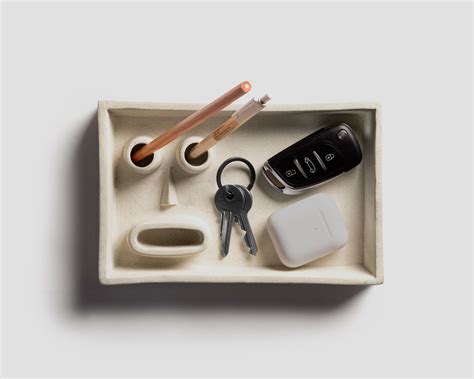 Keeper Tray (Off White & Charcoal Black): Handcrafted Stoneware Decor ...