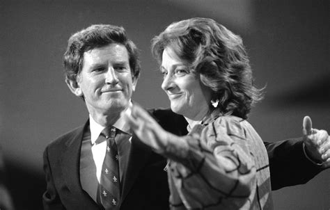 Lee Hart, wife of 1984 presidential hopeful Gary Hart, dies Lawrence Democratic White House ...