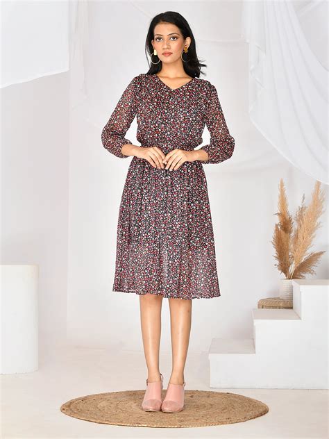 Buy Floral Printed V-neck Knee Length Western Dress for Women/girls ...