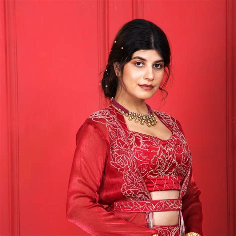 14k Gold and Diamond Polki Open Setting victorian-finish Necklace with ...