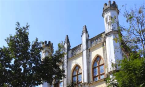 NEET 2025: Expected MBBS Cut-Off for Grant Medical College, Check ...