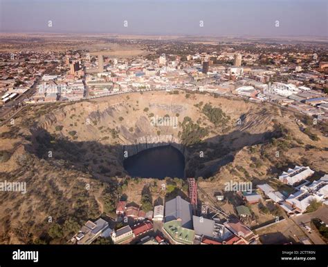 Aerial of the big hole of Kimberley, South Africa Stock Photo - Alamy