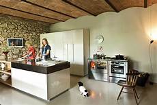 la cucina di una volta la cucina di una volta per cuocere e riscaldare come con la cucina di una volta la cucina di una volta per cuocere e riscaldare come con