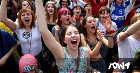 After Watching This Video Of Londoners Rocking To Bhojpuri Song ...