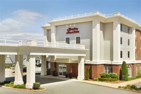 HAMPTON INN & SUITES NEWPORT/MIDDLETOWN - Hotel Reviews, Photos, Rate ...