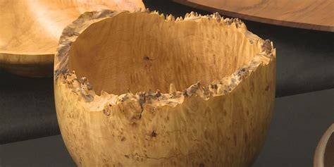 Murdock artisan specializes in creating wood art from tree burls