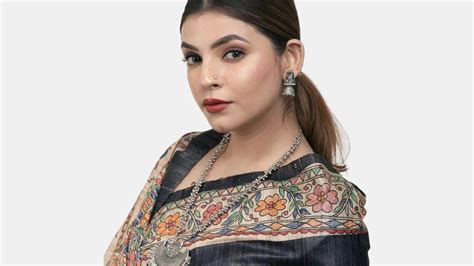 Indidha | SHOW UP RAW