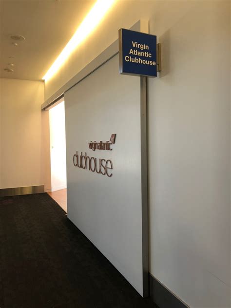 Review: Virgin Atlantic Clubhouse Los Angeles (LAX) - Live and Let's Fly