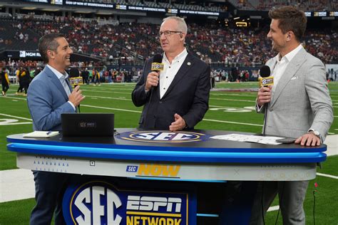 Where to watch the LSU-Ole Miss game? Channel, time, odds, schedule