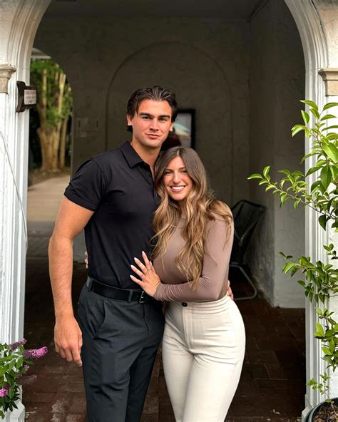 Maddie Clark (@madclarky) • Instagram photos and videos