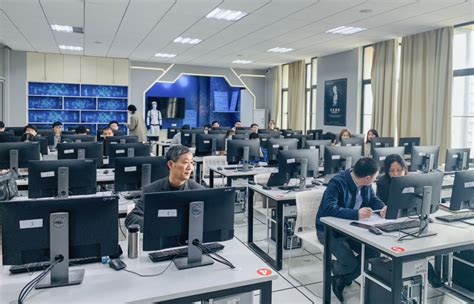 2015计算机科学与技术系举办计算机组装和维护技能大赛