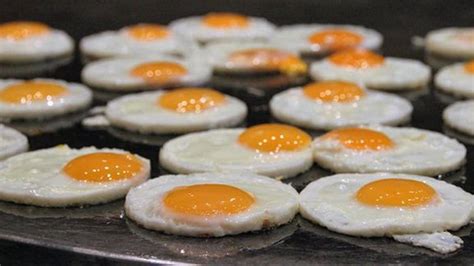 Biskut Lemak: Berapa Banyak Kalori yang Terkandung di Dalamnya?