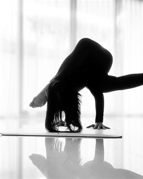 Tyana | Yoga Practice (@xpmoves) • Instagram photos and videos