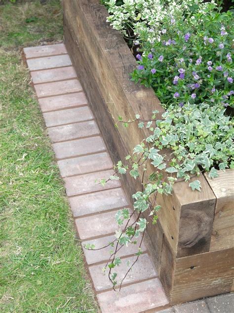 How To Build A Garden Bed With Bricks at Sandra Madrigal blog