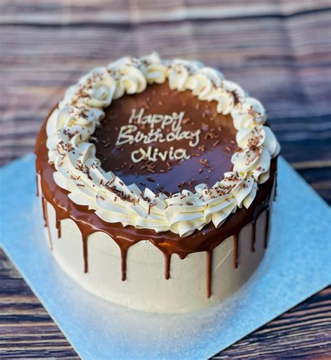 Birthday Cakes Near Me | Same-Day Delivery in Barking, Romford & Ilford - Cake Trays