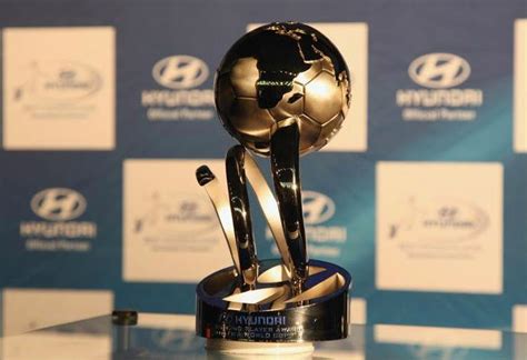 World Cup Best Young Player Trophy 的图像结果