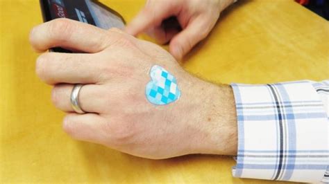 My UV Patch è il primo wearable-tattoo!