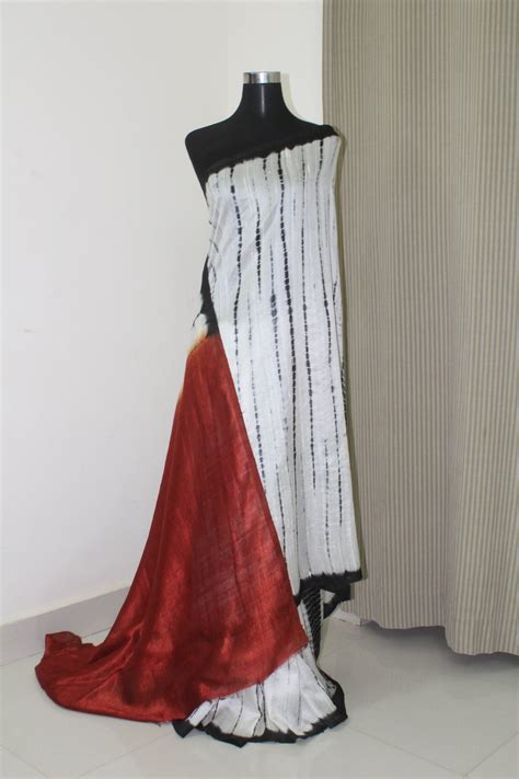 Buy dupion raw silk saree – Akrithi
