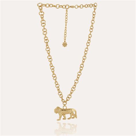 Discover Exquisite Women's Pendant Necklaces for Timeless Elegance
