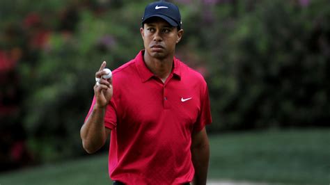 Honoring Tiger Woods, In Red And Black The New York Times, 44% OFF