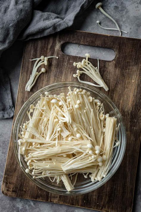 How To Cook Enoki Mushrooms As Noodles at Harry Leslie blog