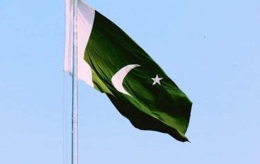 World Bank Reduces Pakistan's GDP Growth Forecast To 2% As Crisis ...