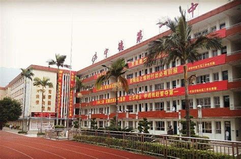 福建宁德排名靠前的4所高中，霞浦一中位列其中，你还知道几所？_腾讯新闻