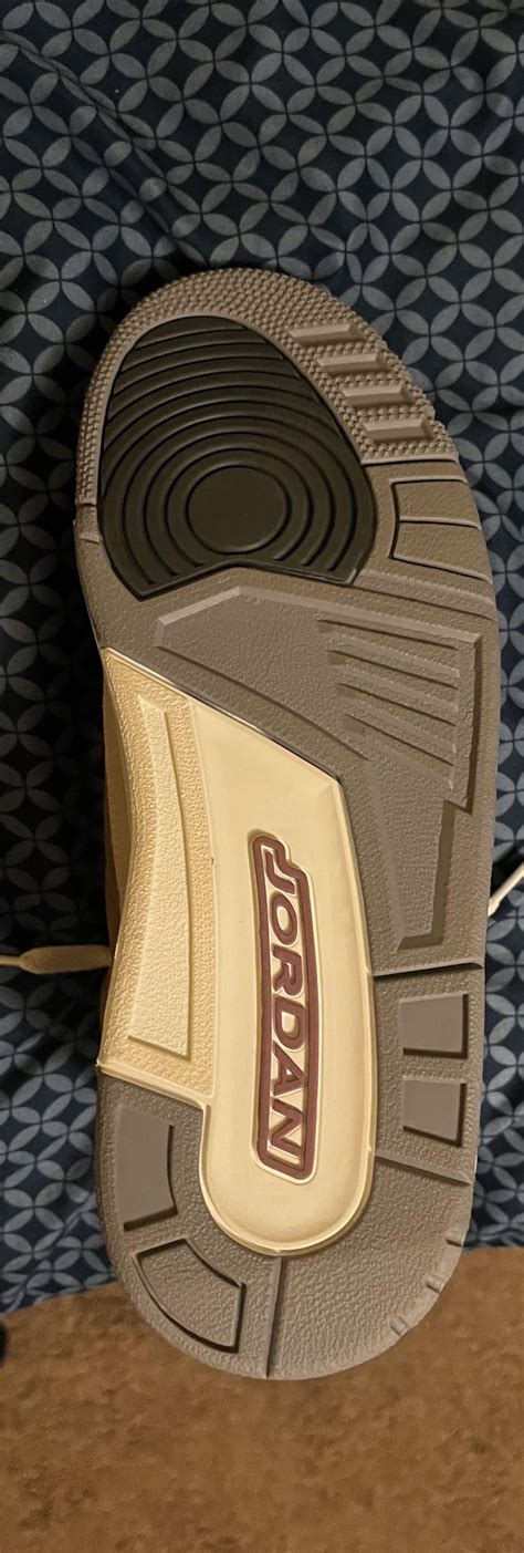 Are these legit? I got them off of Stadium Goods for 155$ : r/LegitCheck