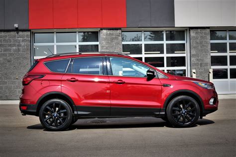 2019 FORD ESCAPE TITANIUM AWD - East Side Truck & Auto