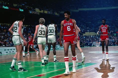 Sixers Julius Erving