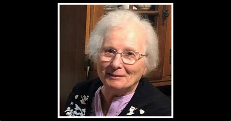 Obituary | Lucy Amelia Carreon | Huff & Lakjer Funeral Home, Inc.