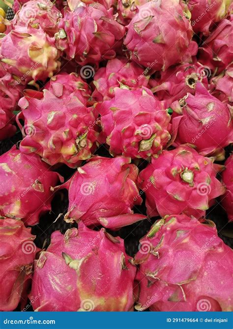 Dragon fruit red color stock photo. Image of color, coll - 291479664