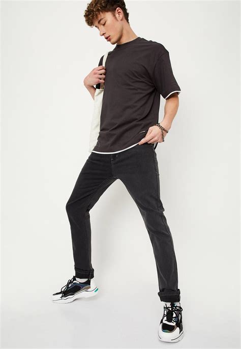 Buy Men Solid Regular Fit Jeans Online at just Rs. 699.0 ...