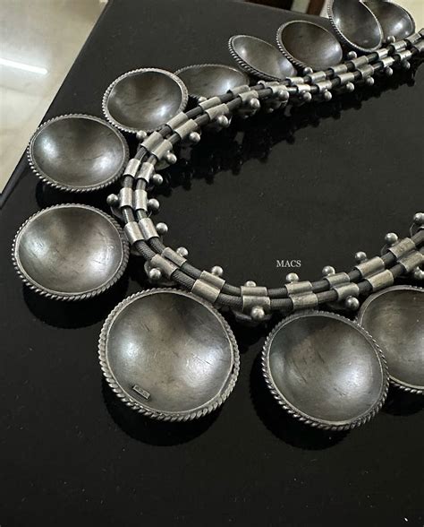 Silver Disc Necklace – MACS