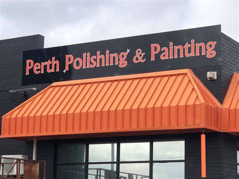 Shop Front Signage Design 的图像结果