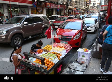 Chinese Market in Philippines 的图像结果