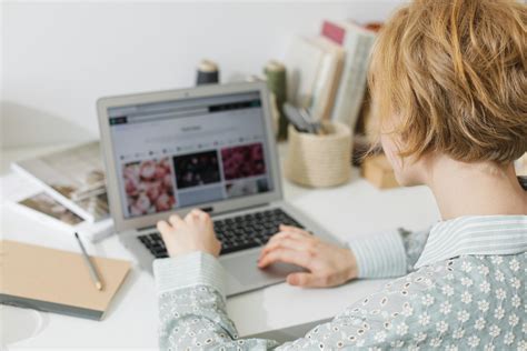 How to Put in Image in Notepad 的图像结果